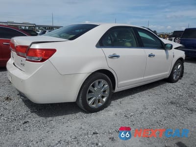Trzecie zdjęcie samochodu z tyłu: 2010 LINCOLN MKZ VIN:3LNHL2GC4AR750696 - miniatura