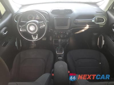 Zdjęcie 8 z 12 samochodu: 2020 JEEP RENEGADE LATITUDE VIN:ZACNJABB3LPL93446 - miniatura