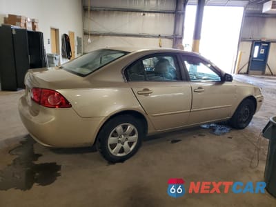 Trzecie zdjęcie samochodu z tyłu: 2007 KIA OPTIMA LX VIN:KNAGE123275151297 - miniatura