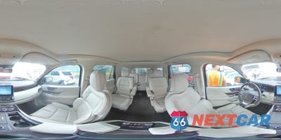 Zdjęcie 15 z 16 samochodu: 2018 LINCOLN NAVIGATOR RESERVE VIN:5LMJJ2LT2JEL22378 - miniatura
