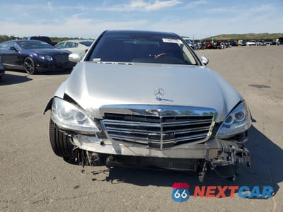 Piąte zdjęcie samochodu w środku: 2008 MERCEDES-BENZ S 550 4MATIC VIN:WDDNG86XX8A187375 - miniatura