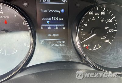 Zdjęcie 8 z 11 samochodu: 2017 NISSAN ROGUE S VIN:JN8AT2MV0HW278276 - miniatura