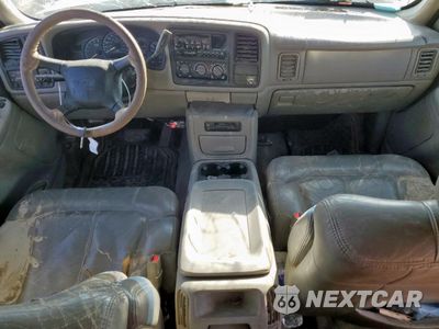 Zdjęcie 8 z 12 samochodu: 2000 CHEVROLET SILVERADO K1500 VIN:1GCEK19T1YZ332748 - miniatura