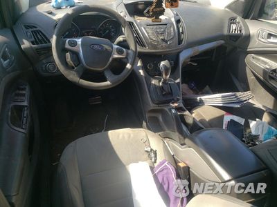Zdjęcie 8 z 13 samochodu: 2015 FORD ESCAPE SE VIN:1FMCU0G78FUB91782 - miniatura
