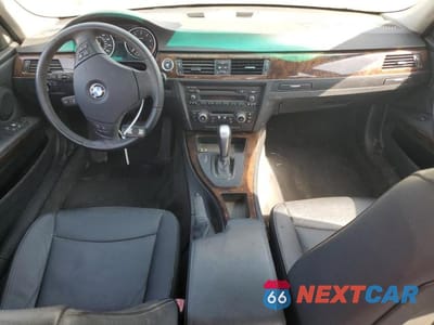 Zdjęcie 8 z 12 samochodu: 2011 BMW 328 XI VIN:WBAPK7C59BA971761 - miniatura