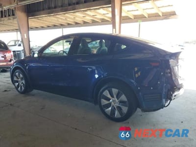 Drugie zdjęcie samochodu z przodu: 2023 TESLA MODEL Y VIN:7SAYGDEEXPA177676 - miniatura