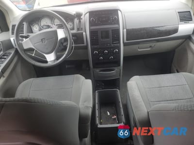 Zdjęcie 8 z 15 samochodu: 2010 DODGE GRAND CARAVAN SXT VIN:2D4RN5D14AR177721 - miniatura