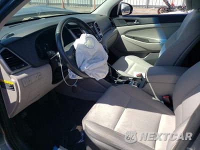 Zdjęcie 7 z 13 samochodu: 2017 HYUNDAI TUCSON LIMITED VIN:KM8J3CA28HU504079 - miniatura