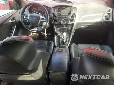 Zdjęcie 8 z 16 samochodu: 2014 FORD FOCUS ST VIN:1FADP3L92EL164046 - miniatura