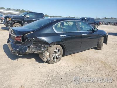 Trzecie zdjęcie samochodu z tyłu: 2017 HONDA ACCORD LX VIN:1HGCR2F38HA125707 - miniatura