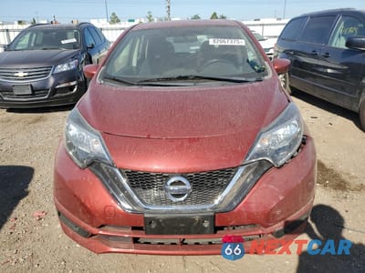 Piąte zdjęcie samochodu w środku: 2019 NISSAN VERSA NOTE S VIN:3N1CE2CP2KL359894 - miniatura