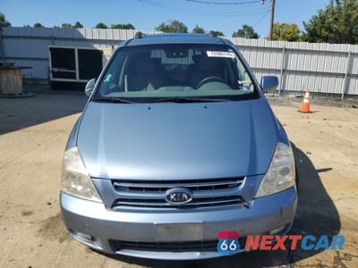 Piąte zdjęcie samochodu w środku: 2008 KIA SEDONA EX VIN:KNDMB233586264885 - miniatura
