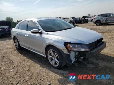 Czwarte zdjęcie samochodu z boku: 2015 VOLKSWAGEN PASSAT SEL VIN:1VWCS7A30FC116490 - miniatura