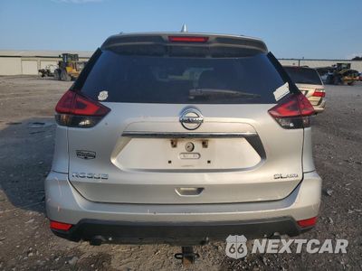 Zdjęcie 6 z 16 samochodu: 2018 NISSAN ROGUE S VIN:5N1AT2MV2JC801683 - miniatura