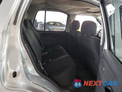 Zdjęcie 10 z 14 samochodu: 2002 NISSAN XTERRA SE VIN:5N1MD28Y82C571342 - miniatura