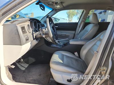 Zdjęcie 7 z 12 samochodu: 2005 DODGE MAGNUM R/T VIN:2D4GV58265H116683 - miniatura