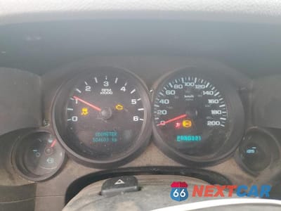 Zdjęcie 9 z 12 samochodu: 2013 CHEVROLET SILVERADO K1500 LS VIN:1GCRKREA5DZ388559 - miniatura