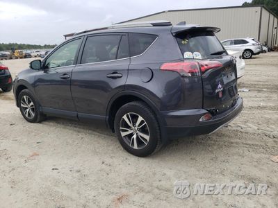 Drugie zdjęcie samochodu z przodu: 2017 TOYOTA RAV4 XLE VIN:JTMRFREV2HJ172955 - miniatura