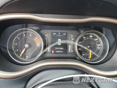 Zdjęcie 9 z 13 samochodu: 2016 JEEP CHEROKEE LATITUDE VIN:1C4PJMCSXGW241815 - miniatura
