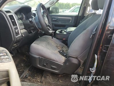 Zdjęcie 7 z 12 samochodu: 2016 RAM 2500 SLT VIN:3C6UR5DL8GG315232 - miniatura
