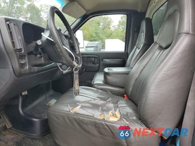 Zdjęcie 7 z 13 samochodu: 2007 GMC C5500 C5C042 VIN:1GDG5C1G07F902454 - miniatura