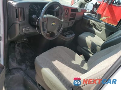 Zdjęcie 8 z 13 samochodu: 2021 CHEVROLET EXPRESS G3500 VIN:1GB0GRF7XM1183819 - miniatura