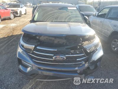 Piąte zdjęcie samochodu w środku: 2020 FORD EXPLORER XLT VIN:1FMSK7DH3LGA92840 - miniatura