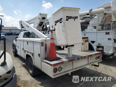 Czwarte zdjęcie samochodu z boku: 2016 FORD F550 SUPER DUTY BUCKET TRUCK VIN:1FDUF5GTXGED33182 - miniatura