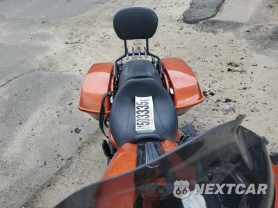 Piąte zdjęcie samochodu w środku: 2019 HARLEY DAVIDSON FLHXS STREET GLIDE VIN:1HD1KRP15KB634153 - miniatura