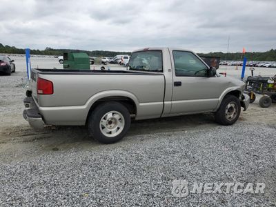 Trzecie zdjęcie samochodu z tyłu: 2003 GMC SONOMA VIN:1GTCS14X538125196 - miniatura