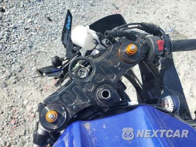 Zdjęcie 7 z 8 samochodu: 2025 YAMAHA YZFR7 VIN:JYARM38E3SA016571 - miniatura