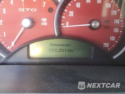 Zdjęcie 9 z 12 samochodu: 2004 PONTIAC GTO VIN:6G2VX12G44L223154 - miniatura