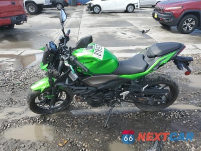 Trzecie zdjęcie samochodu z tyłu: 2024 KAWASAKI ER500 VIN:ML5ERGE13RDA08392 - miniatura