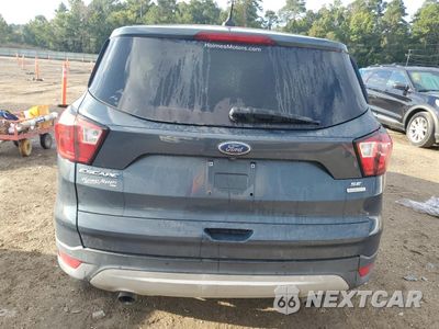 Zdjęcie 6 z 15 samochodu: 2019 FORD ESCAPE SE VIN:1FMCU0GD2KUB13126 - miniatura