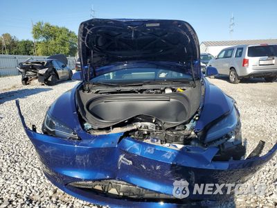 Piąte zdjęcie samochodu w środku: 2024 TESLA MODEL 3 VIN:5YJ3E1EA1RF784502 - miniatura