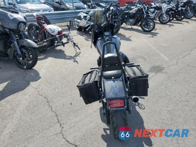 Czwarte zdjęcie samochodu z boku: 2016 HARLEY-DAVIDSON FXDB DYNA STREET BOB VIN:1HD1GXM38GC317383 - miniatura