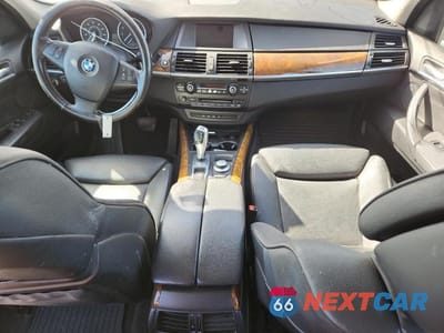 Zdjęcie 8 z 12 samochodu: 2009 BMW X5 XDRIVE30I VIN:5UXFE43599L261101 - miniatura