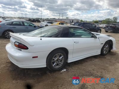 Trzecie zdjęcie samochodu z tyłu: 2002 CHEVROLET CAMARO Z28 VIN:2G1FP22G122146557 - miniatura