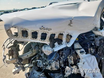 Zdjęcie 11 z 13 samochodu: 2019 JEEP CHEROKEE LATITUDE VIN:1C4PJLCBXKD203922 - miniatura