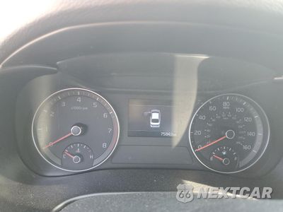 Zdjęcie 9 z 14 samochodu: 2019 KIA FORTE FE VIN:3KPF24AD4KE075730 - miniatura