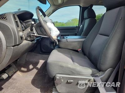 Zdjęcie 7 z 12 samochodu: 2013 CHEV SILVERADO VIN:1GCRKSE71DZ258340 - miniatura