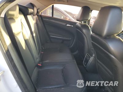 Zdjęcie 10 z 15 samochodu: 2018 CHRYSLER 300 TOURING VIN:2C3CCAAG6JH308149 - miniatura