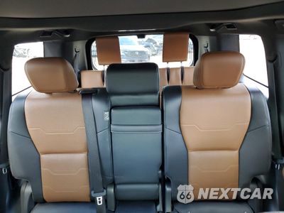 Zdjęcie 10 z 17 samochodu: 2024 LEXUS GX 550 LUXURY VIN:JTJVBCDX2R5021034 - miniatura