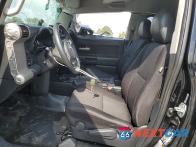 Zdjęcie 7 z 15 samochodu: 2014 TOYOTA FJ CRUISER VIN:JTEZU4BF9EK013552 - miniatura