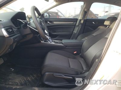 Zdjęcie 7 z 14 samochodu: 2018 HONDA ACCORD LX VIN:1HGCV1F16JA220454 - miniatura