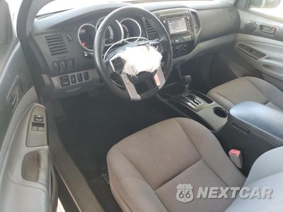 Zdjęcie 8 z 14 samochodu: 2014 TOYOTA TACOMA ACCESS CAB VIN:5TFTX4CN0EX046949 - miniatura