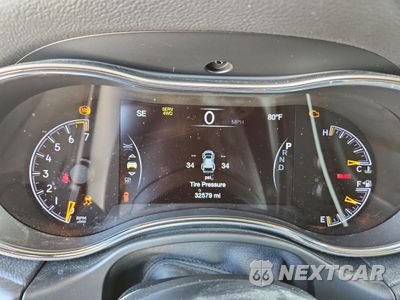 Zdjęcie 9 z 13 samochodu: 2022 JEEP GRAND CHEROKEE LAREDO E VIN:1C4RJFAG4NC147902 - miniatura