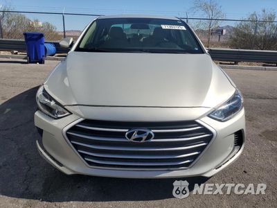 Piąte zdjęcie samochodu w środku: 2017 HYUNDAI ELANTRA SE VIN:5NPD84LF2HH166648 - miniatura