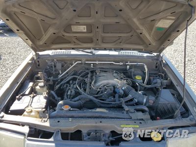 Zdjęcie 12 z 13 samochodu: 2001 NISSAN XTERRA XE VIN:5N1ED28Y01C549032 - miniatura