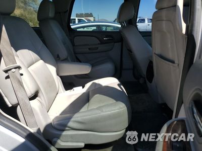 Zdjęcie 10 z 12 samochodu: 2013 CHEVROLET TAHOE K1500 LT VIN:1GNSKBE05DR110249 - miniatura